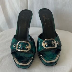 Donal J Pliner patent leather high heels. Size 6M